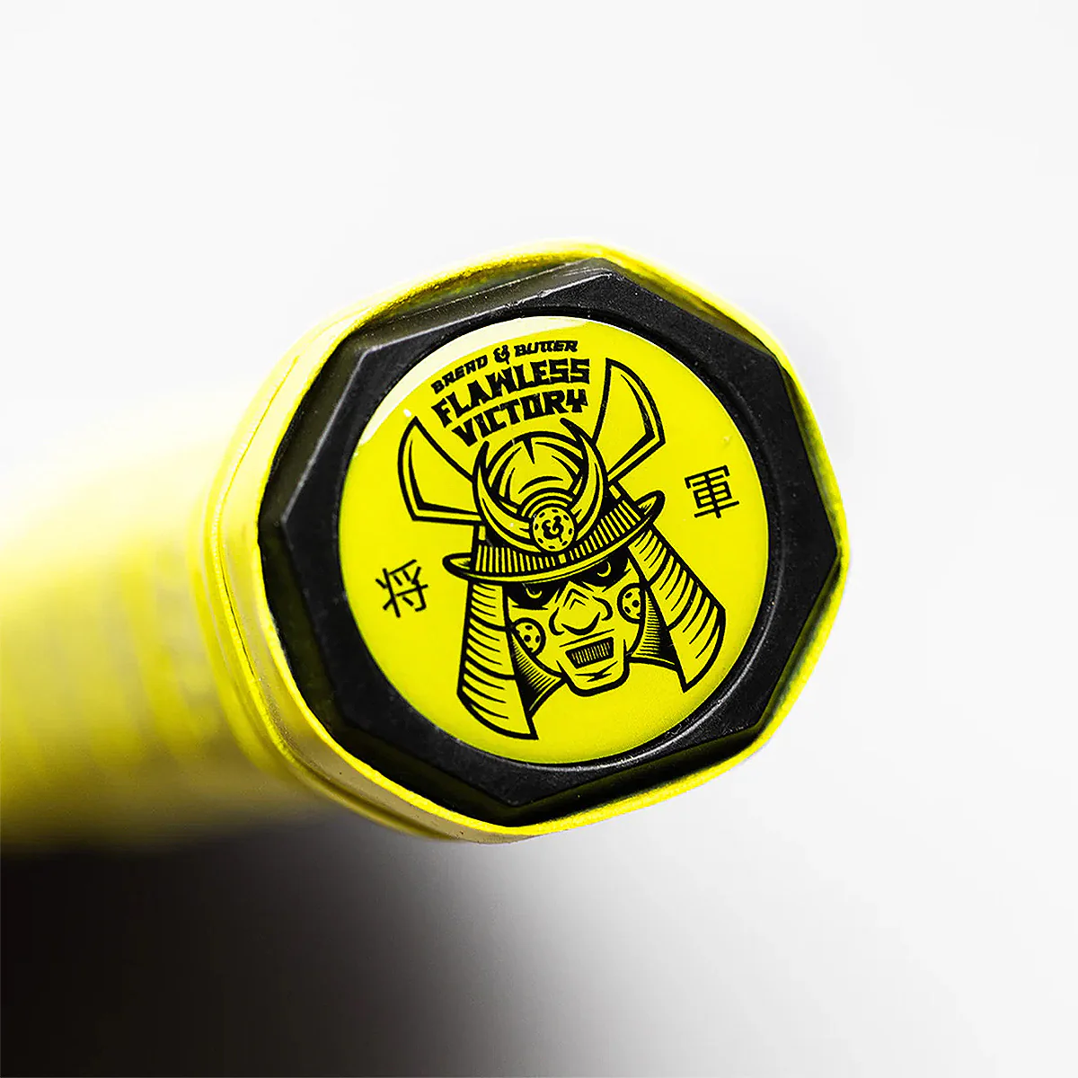 Bread & Butter Shogun 16mm Elongated Pickleball Paddle - Image 4